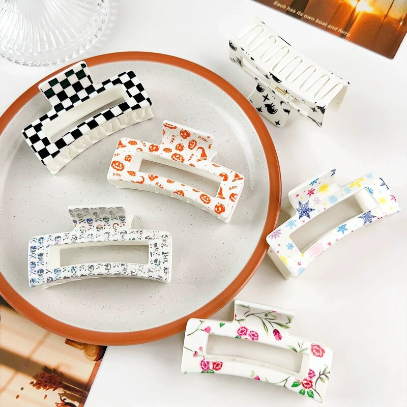 Hair Clips Manufacturer - 8.5cm Printed Flower Checker Rectangle Plastic Claw Clip for Women