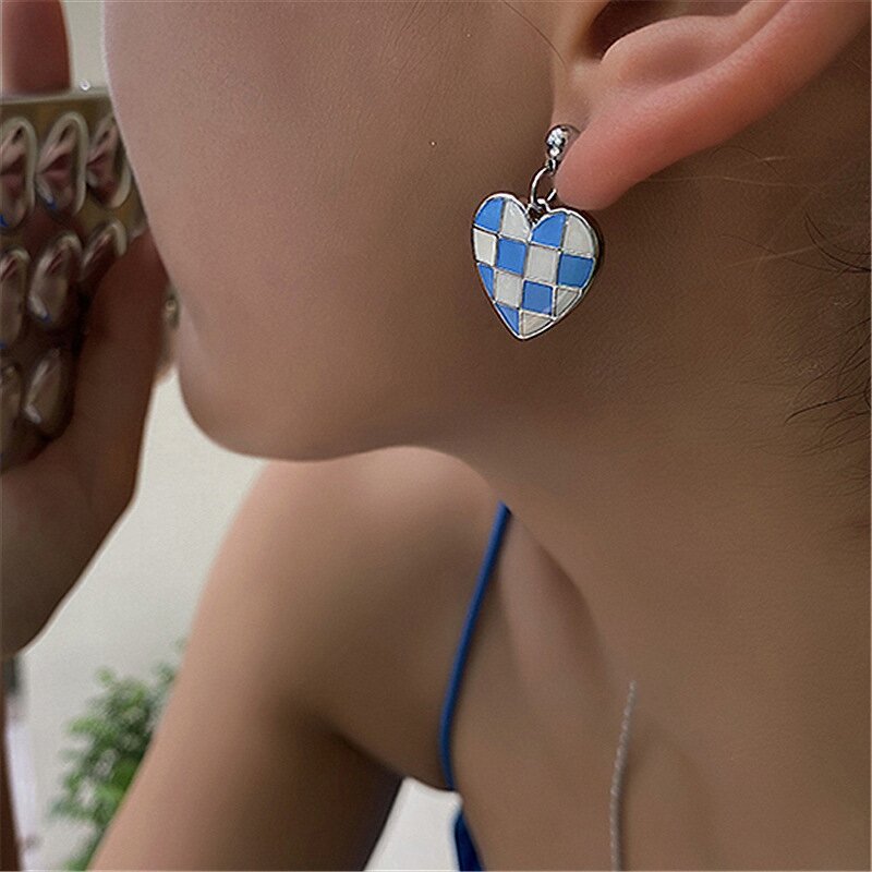 Necklace Manufacturer - Vintage Retro Checkerboard Love Pendant Beads Heart Checkered