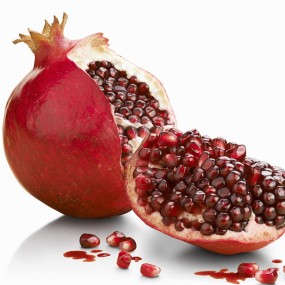 Pomegranate Seed Oil Manufacturer - Food Grade Bulk Extraction Cosmetic Base