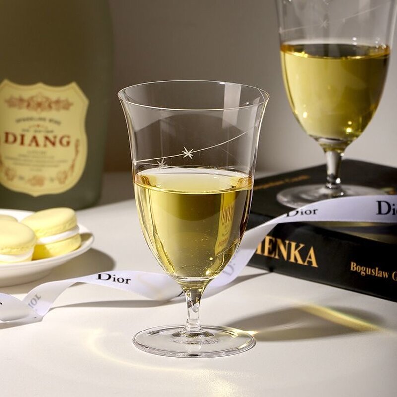 Whiskey Glass Manufacturer - 300ml Handblown Vinum Crystal Single Malt Modern Vintage Star Tracks Pattern