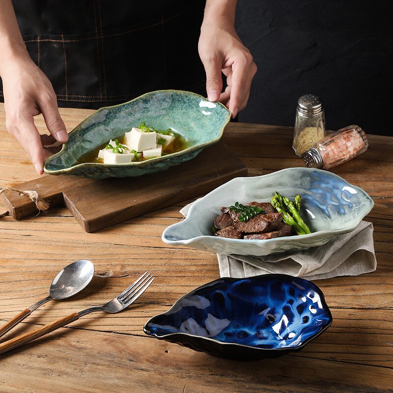 Porcelain Bowl Manufacturer - Kiln Change Irregular Shell Unique Crockery Oysters Shape Ceramic Serving Plate