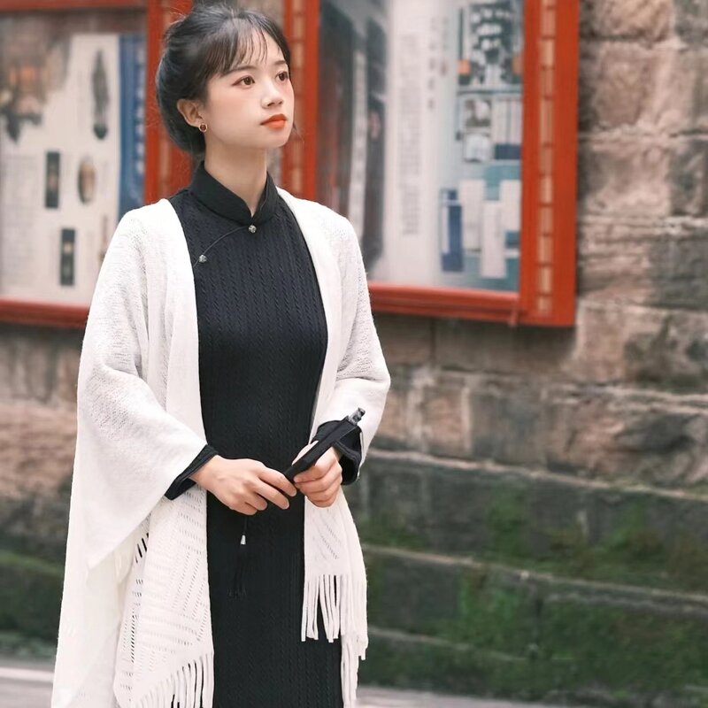 Capes Shawls Manufacturer - 2025 New Plain Color Hollowed Out Tassel Ponchos for Ladies Knit Cardigans Cloaks