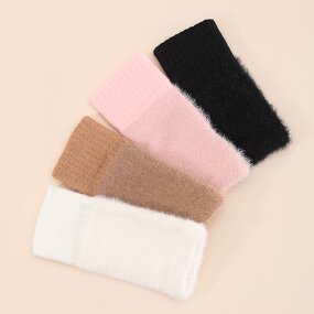 Plush Gloves Manufacturer - 1 Pair Women Winter Keep Warm Elasticity Soft Half Fingers Imitation Mink Fur Knitted