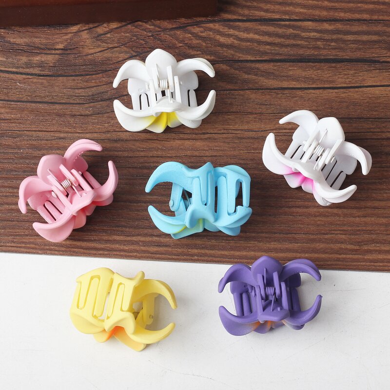 Hairpin Manufacturer - European American Egg Flower Shark Clip Wedding