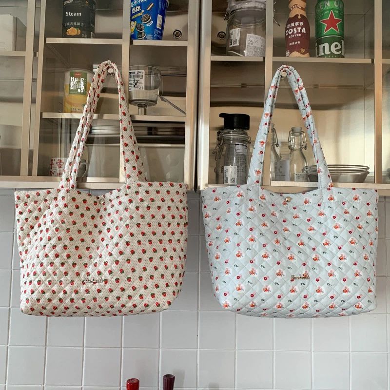 Shoulder Bag Manufacturer - Floral Quilted Large Capacity Summer Tote