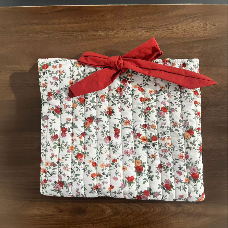 Makeup Bag Manufacturer - Geometric Small Floral Open Closure