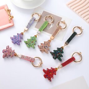Key Chain Manufacturer - Diamond-Encrusted Metal Christmas Tree & Car Key Ring