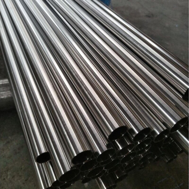 Stainless Steel Round Pipes Manufacturer - AISI ASTM A554 201 304 304L 316 316L 409L 430 for Furniture Display