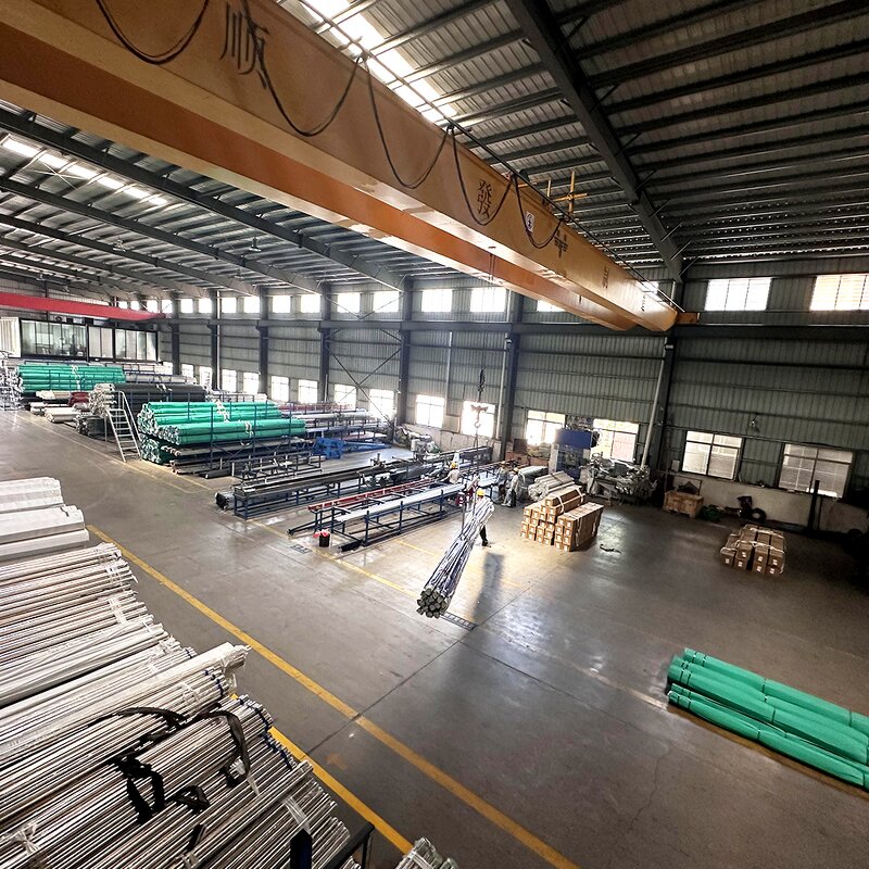 Stainless Steel Round Pipes Manufacturer - AISI ASTM A554 201 304 304L 316 316L 409L 430 for Furniture Display