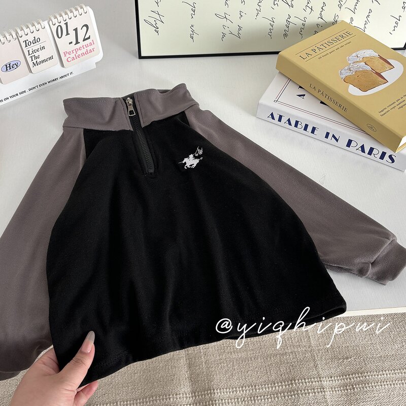 Children's T-shirt Manufacturer - Girls Long-sleeved Contrast Color Boy Raglan Sleeve Embroidery German Velvet