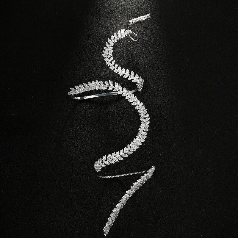 Fashion Bracelet Manufacturer - Plant Shape Zircon Leaves Wrapped Gold with Rhinestones Fine Jewelry