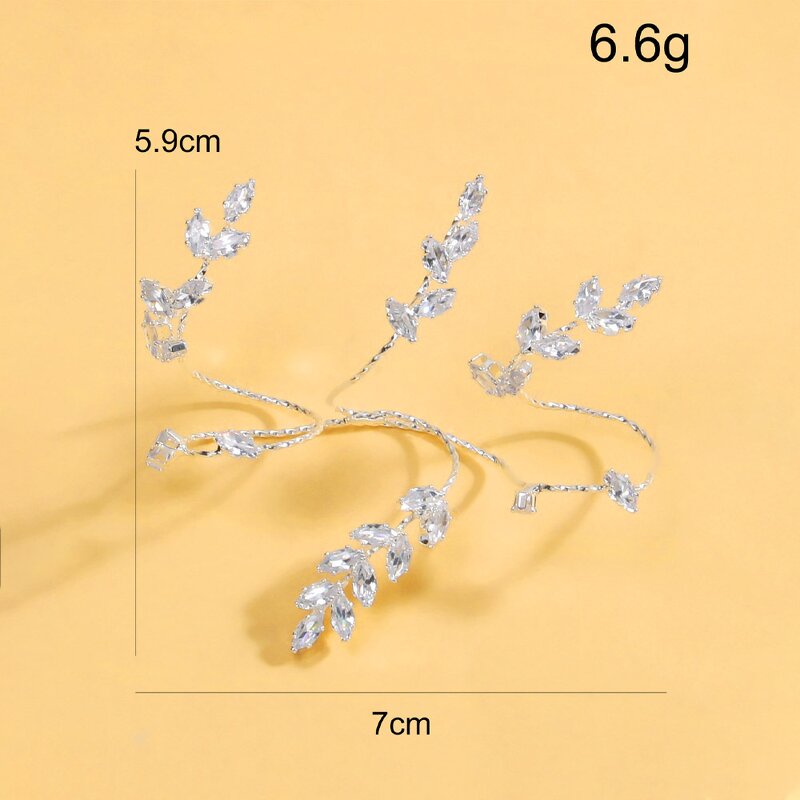 Fashion Bracelet Manufacturer - Rotating Flower Shaped Rhinestone Stainless Steel Plant Zircon for Women