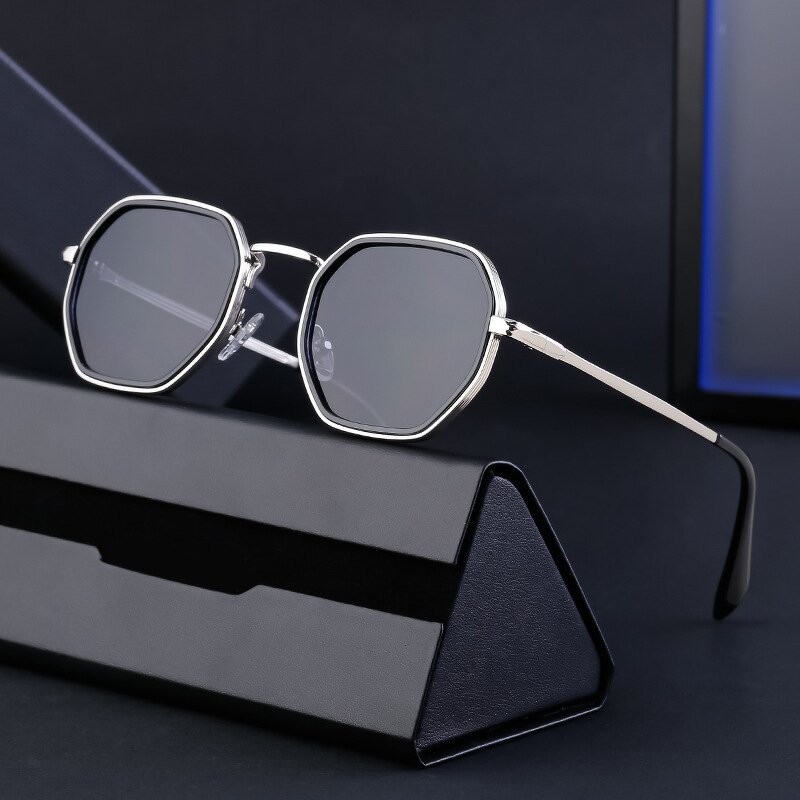 Sunglasses for Men Manufacturer - Small Square Frame Metal Punk Style Classic Retro