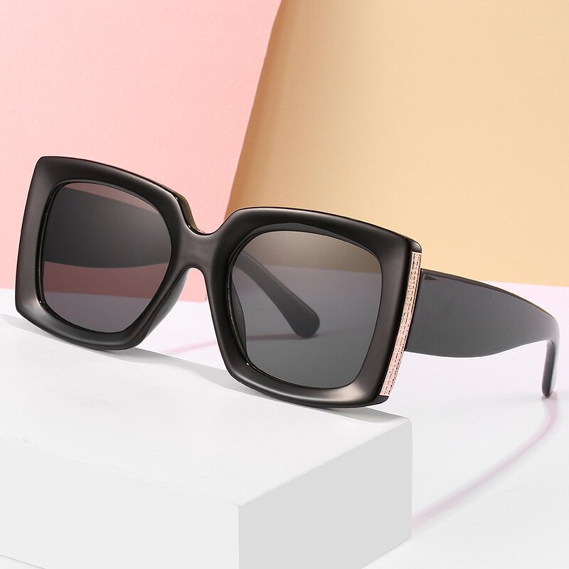 Sunglasses for Women Manufacturer - Vintage Style UV400 Square Frame Luxury Wholesale