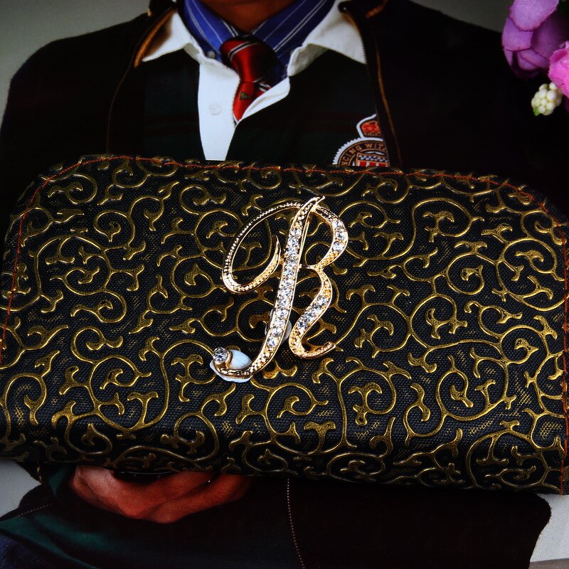 Initial Letters Brooches Pins - Manufacturer with Silver Gold Plated Rhinestone Scratchy 26 Alphabet for Women Men