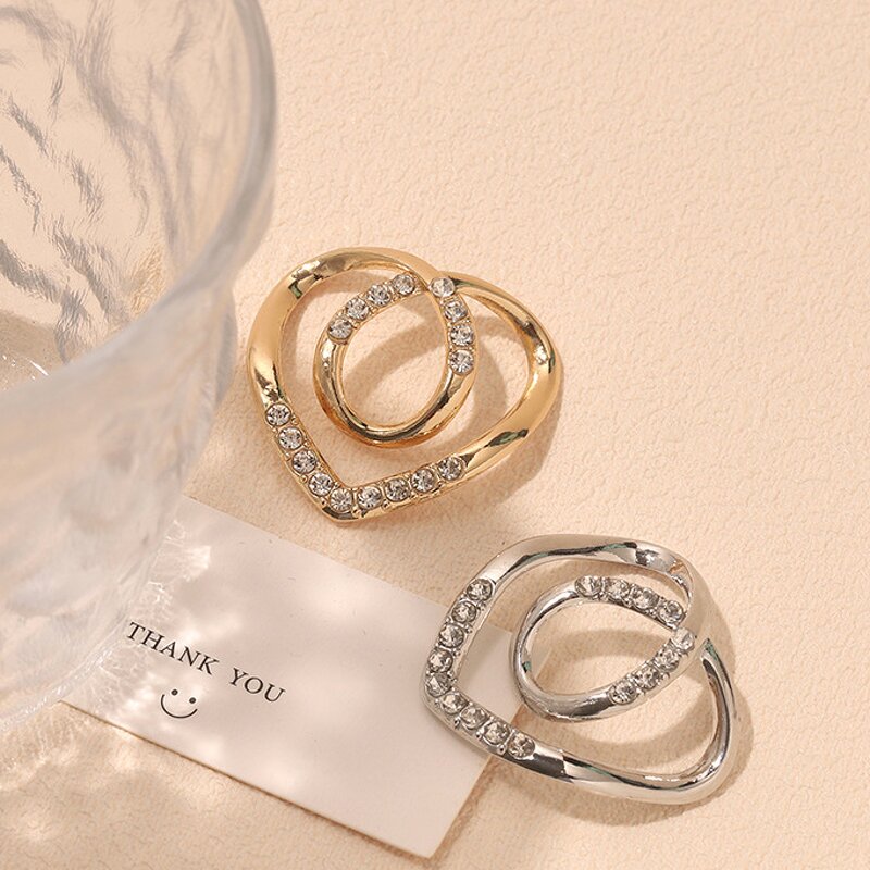 Silk Scarf Buckle - Manufacturer with Crystal Pearl Metal Round Heart Shaped for Clothing