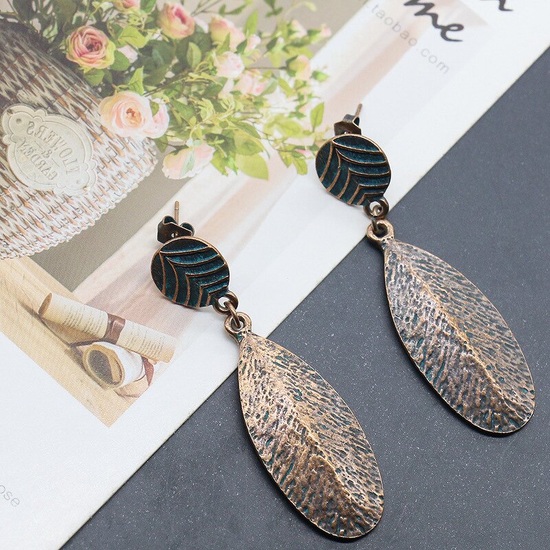 Boho Earrings for Women Ladies - Manufacturer with Vintage Bohemian Style Dangle Pendant Baroque