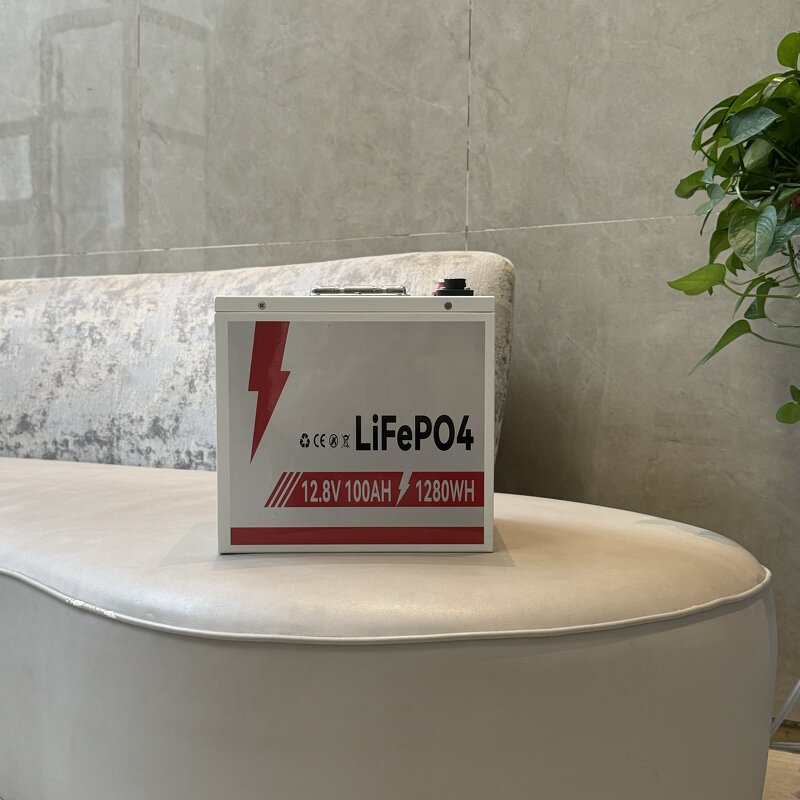 LiFePO4 Battery Pack Manufacturer - Lusen 12V 200Ah for Golf Carts with Built-in Bluetooth 6000 Cycles