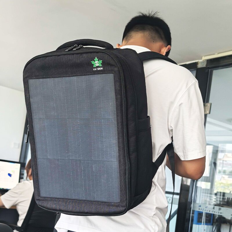 Solar Panel Backpack Manufacturer - 14W Mono PERC 20 Liter Large USB/Type-C Dual Output Capacity