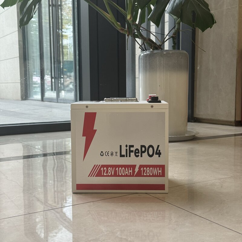LiFePO4 Battery Pack Manufacturer - Lusen 12V 200Ah for Golf Carts with Built-in Bluetooth 6000 Cycles