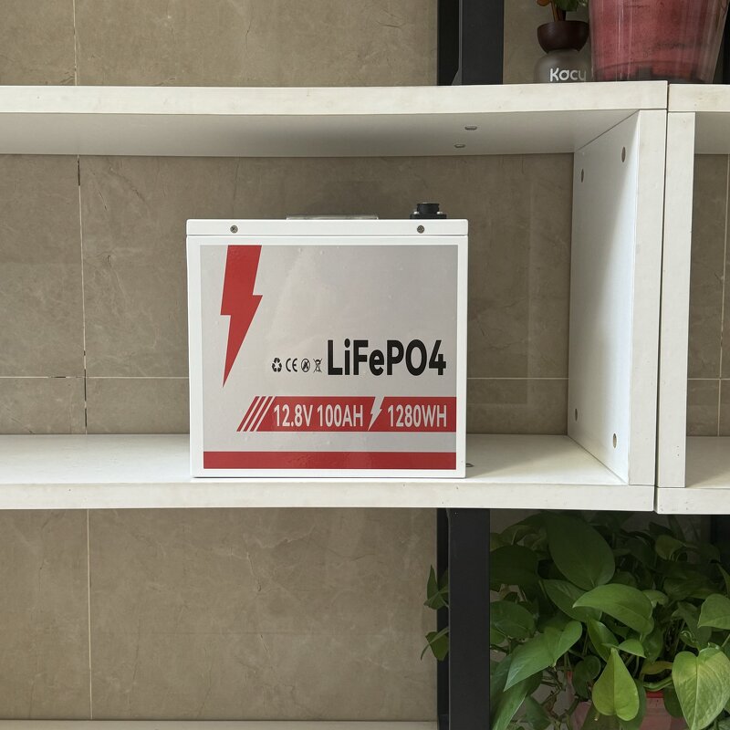 LiFePO4 Battery Pack Manufacturer - Lusen 12V 200Ah for Golf Carts with Built-in Bluetooth 6000 Cycles