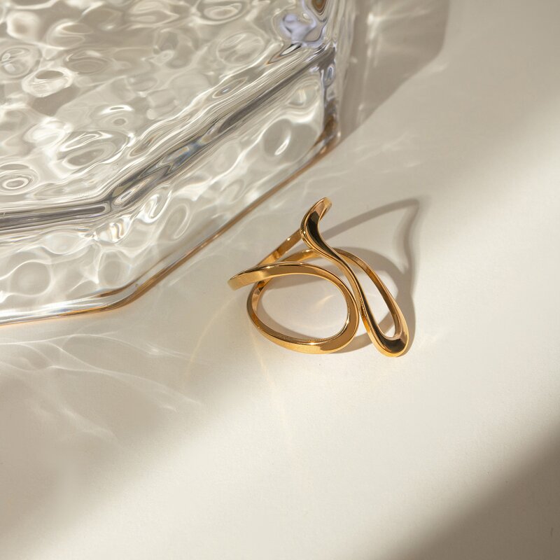 Fashion Rings Manufacturer - 18k Gold Plated Stainless Steel Polished Line Abstract Open Jewelry
