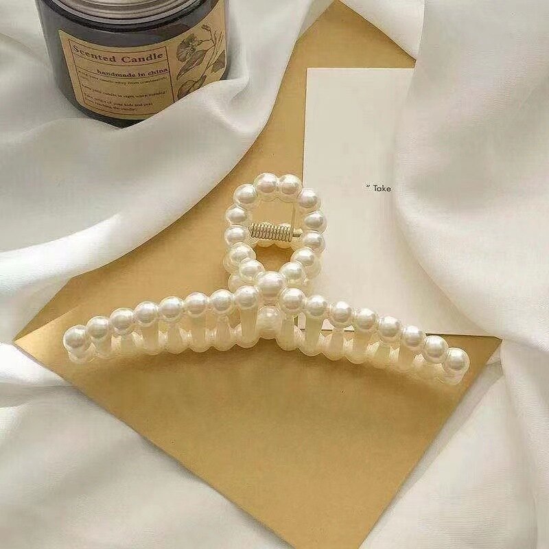 Pearl Hair Accessories Manufacturer - Stylish Girls Pearl Hair Claws Clips Korean Version Wholesale