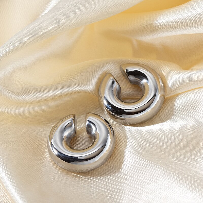 Clip on Earrings Manufacturer - C-shaped Stainless Steel Hollow Exaggerated 18K Gold-plated Circle