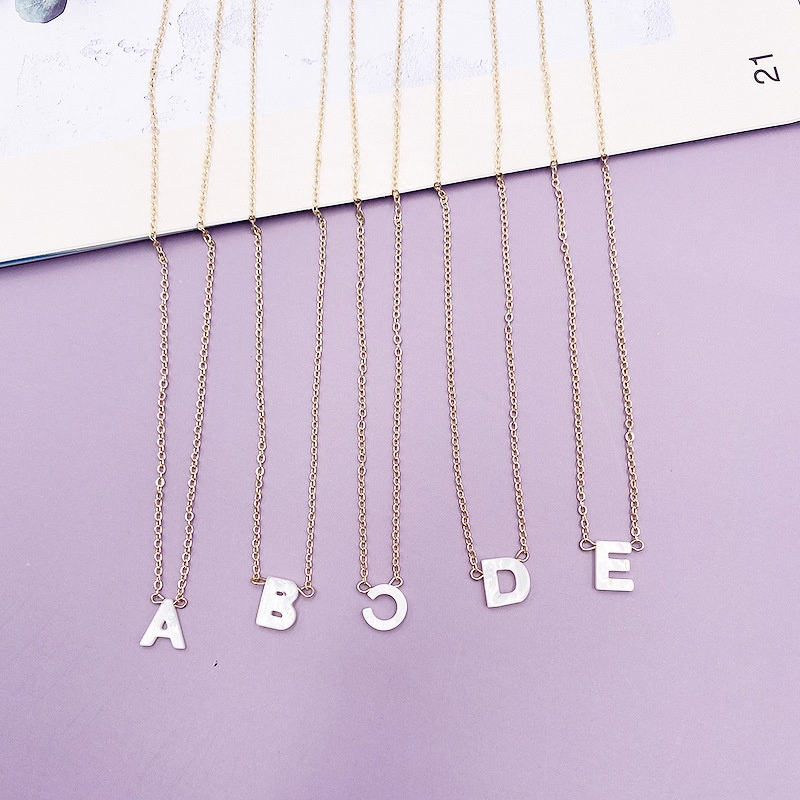Customized Pendant Necklaces Manufacturer - Gold Plated Chain with Pearl White Shells 26 English Letters