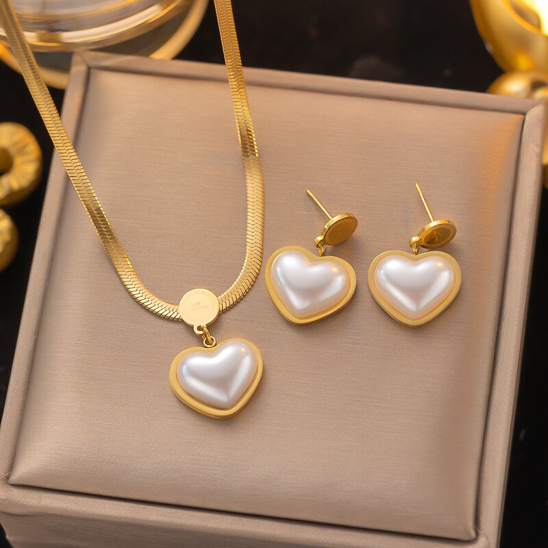 Jewelry Sets for Women Manufacturer - Waterproof 18K Gold Plated Stainless Steel Heart Pendant Flat Snake Chain