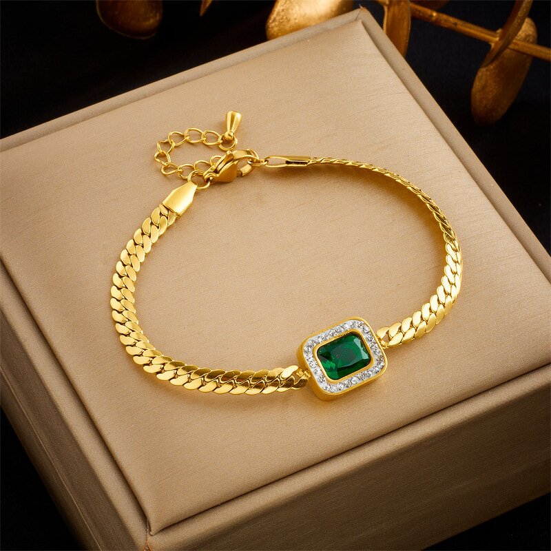 Jewelry Suit Set for Women Manufacturer - Emerald Sugar Zircon Pendant Clavicle Chain Earrings Bracelet Three Piece