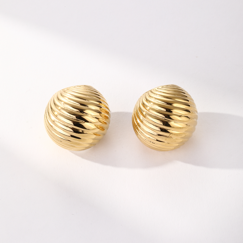 Big Oval Stud Earrings for Women Manufacturer - 18K Gold Engraved Striped Stainless Steel for Parties