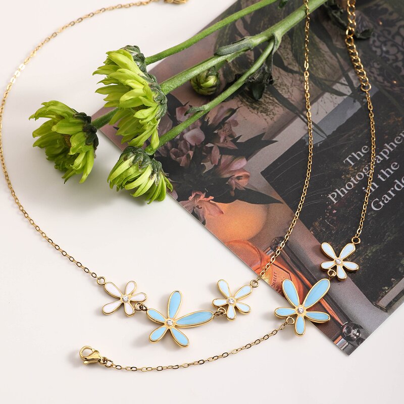 Stainless Steel Jewelry Set for Women Manufacturer - 18K PVD Gold Plated Tarnish-Free Oil Drip Flower Anniversary