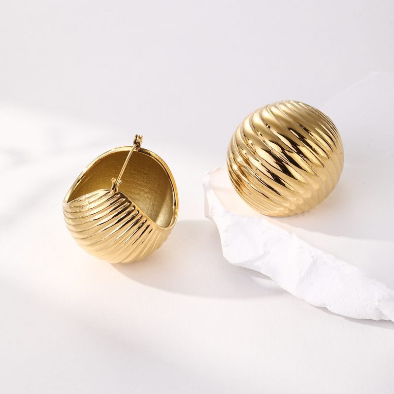 Big Oval Stud Earrings for Women Manufacturer - 18K Gold Engraved Striped Stainless Steel for Parties