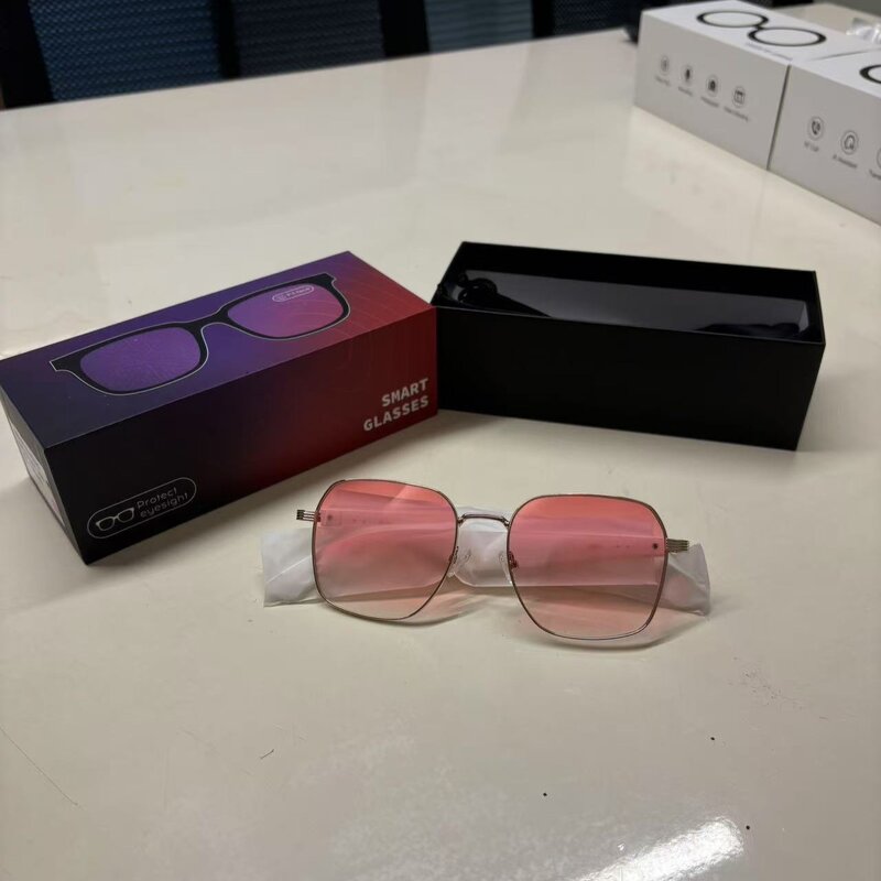 Smart Earpick Manufacturer - AI Fashion with Touch Screen Supporting for Music and AI Translation