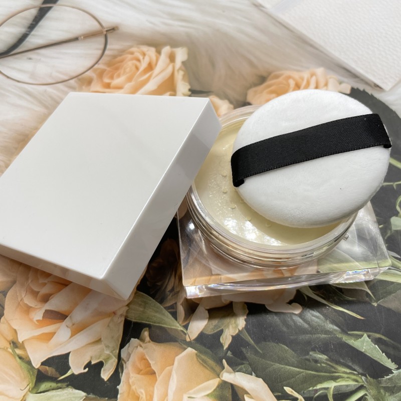 Loose Face Powder Factory - Wholesale Oil Control Vegan Cruelty Free Pink Packaging