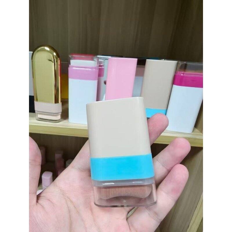 Blush Stick Manufacturer - Brand New 20g Double-Ended Sponge-Tipped Concealer Paste-Type Foundation in Rotating Plastic