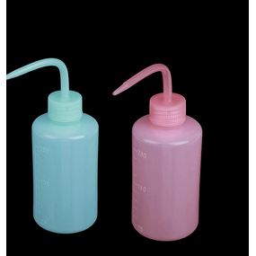 Tattoo Wash Bottle Manufacturer - 250ml Plastic with Pump Sprayer Watering Can for Gardening Label Tattoo