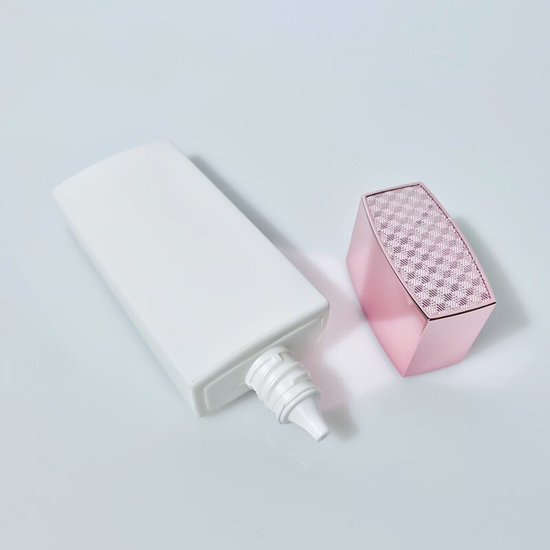 Body Lotion Bottle Manufacturer - New Design OEM Plastic 30g 50g for Sunscreen Cream Container