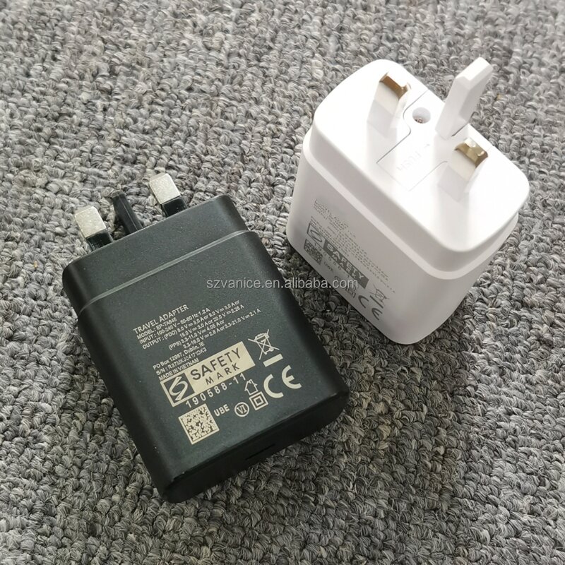 Charger Kit Manufacturer - Original UK Plug 45W PD Super Fast Charging 2.0 with Type C Cable for Samsung S20 S22 S23