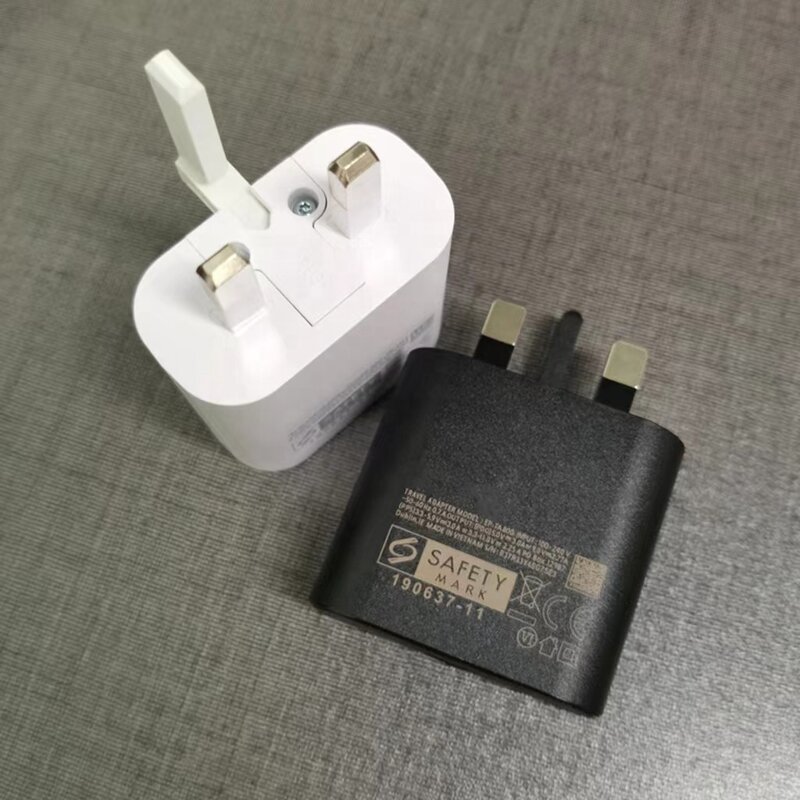 Travel Charger Manufacturer - Original 25W USB C PD Super Fast Charger with EU/US/UK Plug for Samsung S21 S22