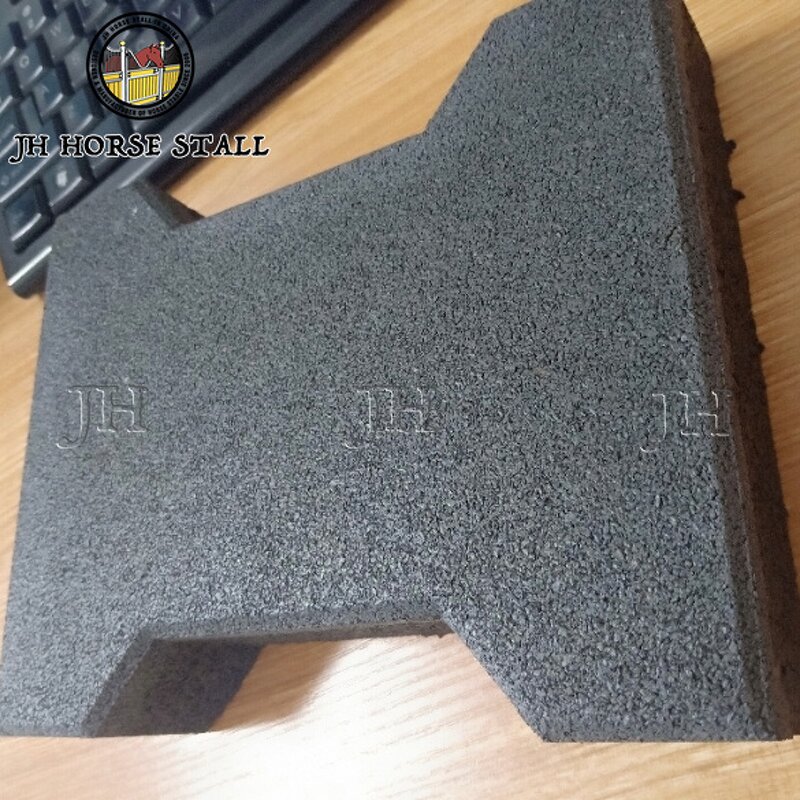 Horse Stall Mats Manufacturer - Durable Heavy Duty Rubber for Stable Flooring