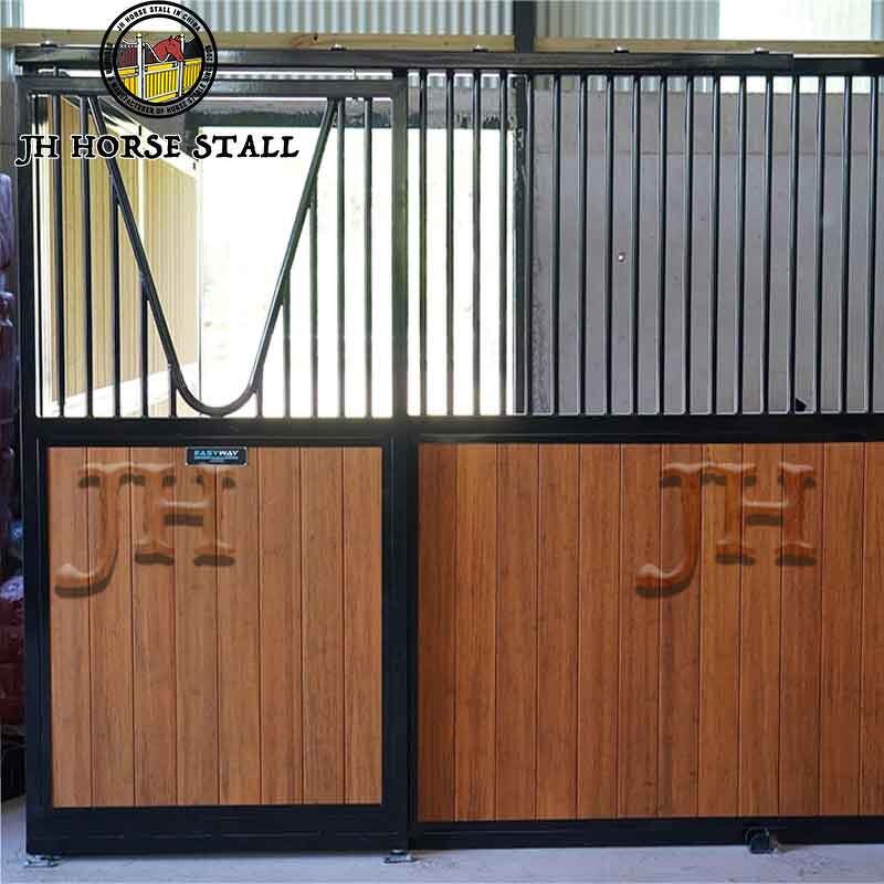 Horse Stall Front Manufacturer - Customizable With Stainless Steel Hinged Door Adjustable Width