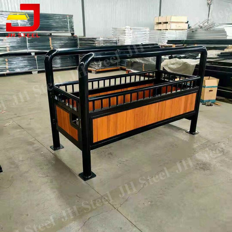 Horse Stock Inspection Manufacturer - Easily Fits Controlled Exits Handling Farm Wash Rack