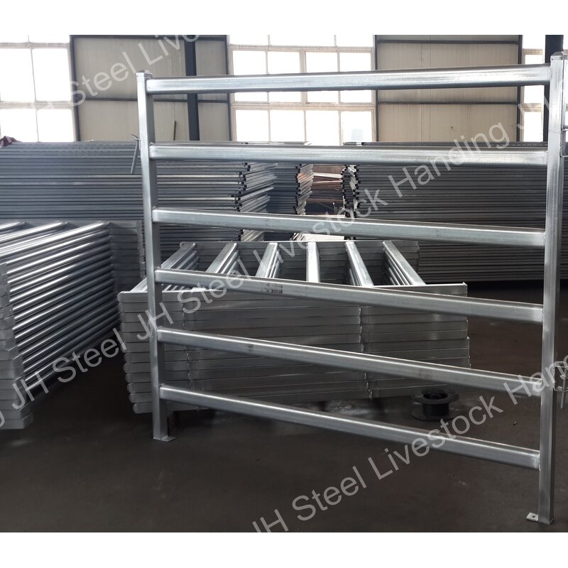 Cattle Handling Equipment Manufacturer - JH High Quality Yard Fence Crush Loading Ramp Sliding Gate