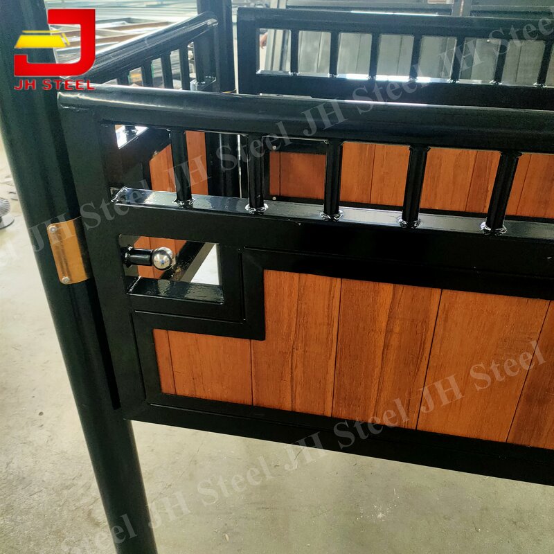 Horse Stock Manufacturer - Hot Selling Building Luxury Steel Frame Useful Equipment