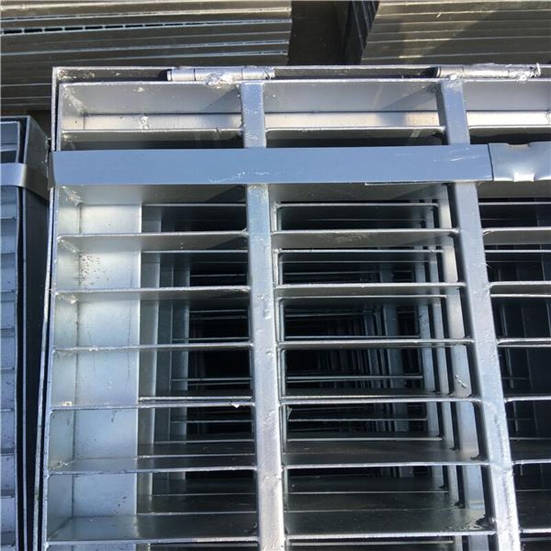 Steel Grating Manufacturer - Steel Grill for Gutter
