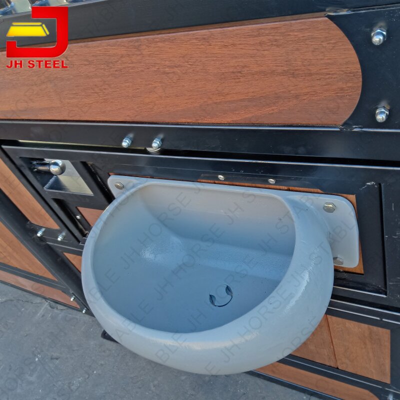 Horse Feed Bowls Manufacturer - Feeding Manger Water Drinker