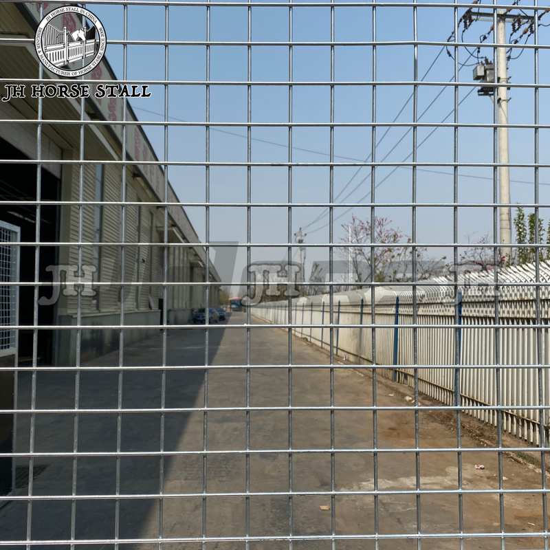 Horse Stables Manufacturer - Hot Dipped Galvanized Steel Portable Movable HDPE Temporary