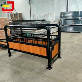 Horse Stock Inspection Manufacturer - Easily Fits Controlled Exits Handling Farm Wash Rack